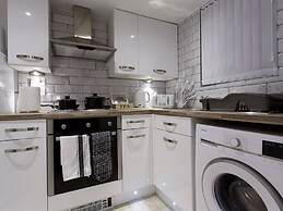 Shaftesbury Apartments