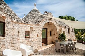 Almapetra Trulli Resort