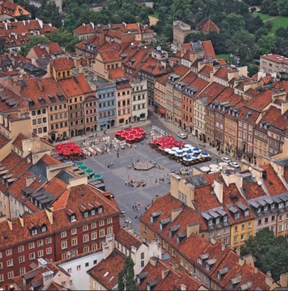 AAA STAY Castle Square Old Town