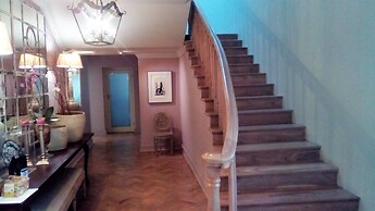 Hoeveld House