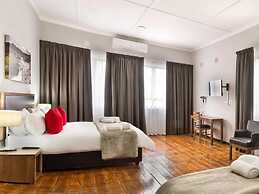 Clanwilliam Hotel by Country Hotels