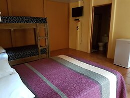 Greemount Hotel
