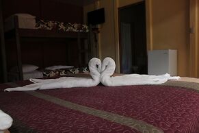 Greemount Hotel