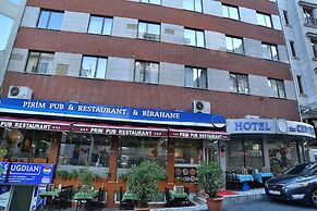 The Center Hotel