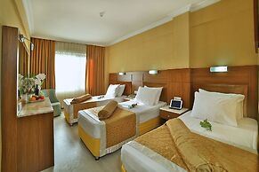 The Center Hotel