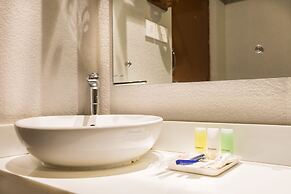 Kuti Resort and Spa