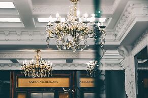 Sadovnicheskaya Hotel