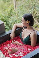 Amora Ubud Boutique Villas