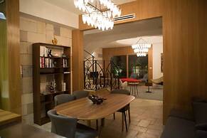 Luxurious Penthouse