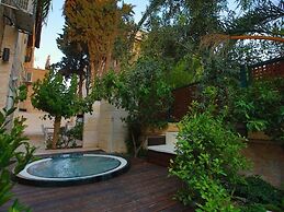 Luxurious Penthouse