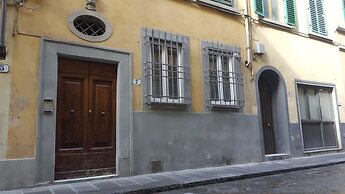 Novella Apartments