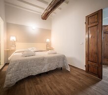 Novella Apartments
