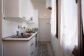 Novella Apartments