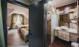 Aster Hotel Group
