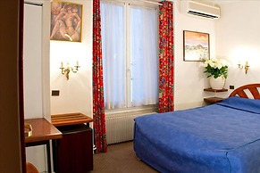 Hôtel La Sanguine