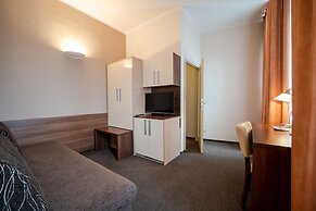 Hotel Grand