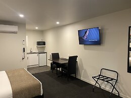 Riverlea Motel