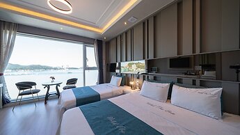 Hotel the One Yeosu