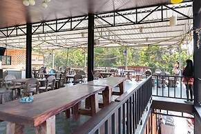 OYO 755 Rattana Resort