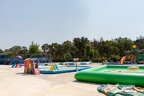 OYO 755 Rattana Resort
