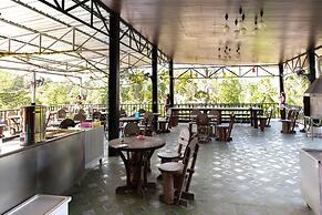 OYO 755 Rattana Resort