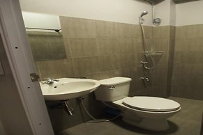 Loft 21 Apartment Romklao