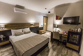 Kalevera Hotel