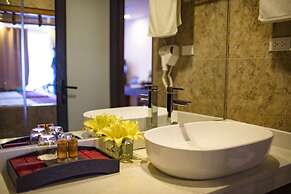 Freesia Hotel
