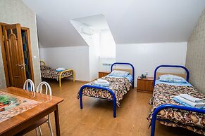 Magnolia Hotel