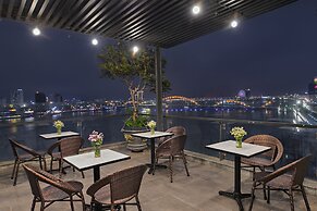 Avora Hotel
