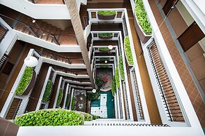 Sa-Bai-Dee Condo