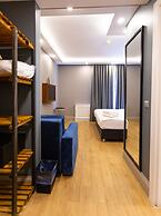 Alan Suites