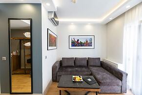 Alan Suites