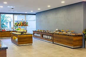 Alan Suites