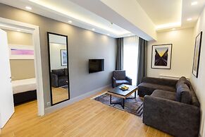Alan Suites