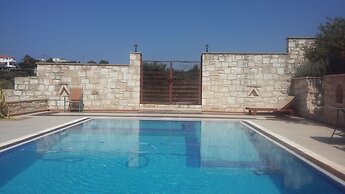 Lake Villas