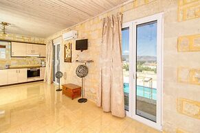 Lake Villas