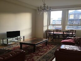 Menzies Apartment