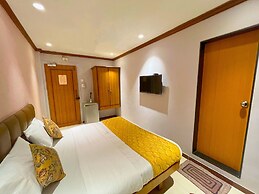 Hotel Parklane