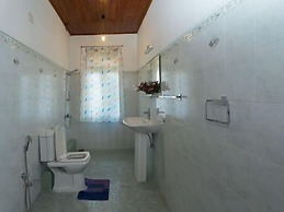 Tamarind Tree Inn