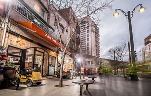 Avital Hotel