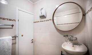 Avital Hotel