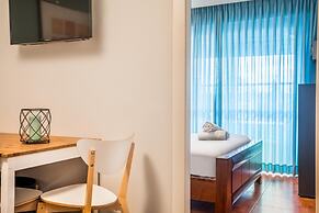 Avital Hotel
