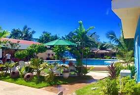 Cocomango's Resort