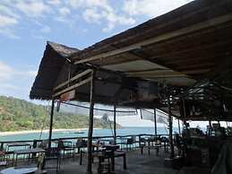 Hidden Cliff Hostel