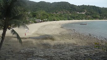 Hidden Cliff Hostel