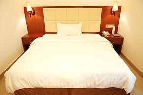 Grand Harbour Hotel