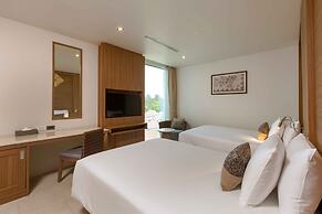 Splash Beach Resort, Mai Khao, Phuket