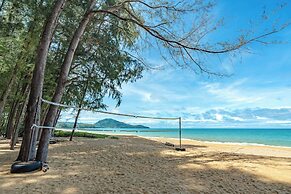 Splash Beach Resort, Mai Khao, Phuket