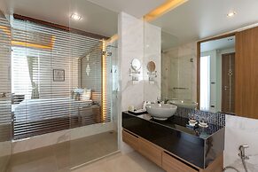 Splash Beach Resort, Mai Khao, Phuket